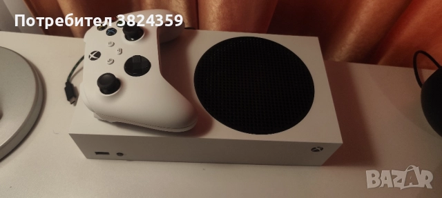 Xbox s конзола - пълен комплект, като нова, снимка 2 - Xbox конзоли - 52389415