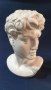 Порцеланов интериорен  бюст на Давид, снимка 1