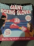 Огромни надуваеми боксови ръкавици , снимка 1