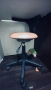 Въртящ стол за работа за зъболекар или фризьор, снимка 1