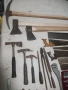 Стари ножове инструменти топори и сатъри, снимка 17