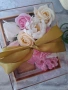 Кутия,рози,цветя пластичен сапун, бал,меденки, снимка 3