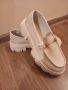 Бели обувки/лоуфъри, снимка 1 - Дамски ежедневни обувки - 45226280
