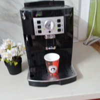 Кафе автомат Delonghi Magnifica S , снимка 10 - Кафемашини - 45003984