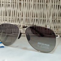 Очила Модерни 20 унисекс слънчеви очила-авиатор форма., снимка 1 - Слънчеви и диоптрични очила - 28734158