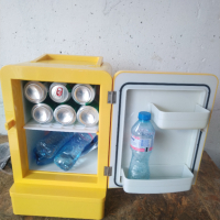 Мини хладилник  с обем 15 литра, охлажда до 10С°, снимка 11 - Хладилни чанти - 44970361