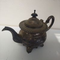 Комплект от 3 броя масивни бронзови чайници., снимка 6 - Антикварни и старинни предмети - 45169580