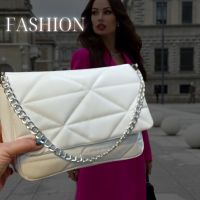 Луксозна дамска чанта с метална дръжка за рамо тип синджир, снимка 2 - Чанти - 45664890