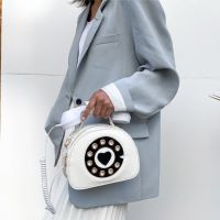 Чанта с работеща ретро слушалка White, снимка 2 - Чанти - 45350297