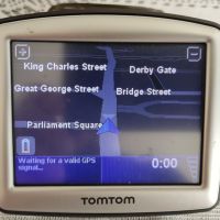 Две GPS навигации TomTom One и подарък видео регистратор., снимка 3 - TOMTOM - 45255231