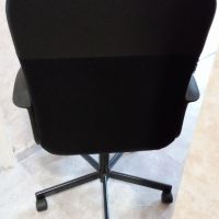 Продавам нов работен стол, снимка 4 - Столове за офис - 45543278