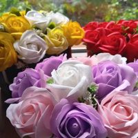 Букети с рози от пластичен сапун , снимка 4 - Декорация за дома - 45457464