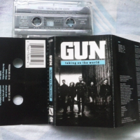 Gun – Taking On The World оригинална US касета, снимка 1 - Аудио касети - 45046011