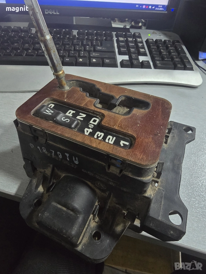 A2022670537 Селектор Скорости Избирач за Mercedes SLK 51134100, снимка 1