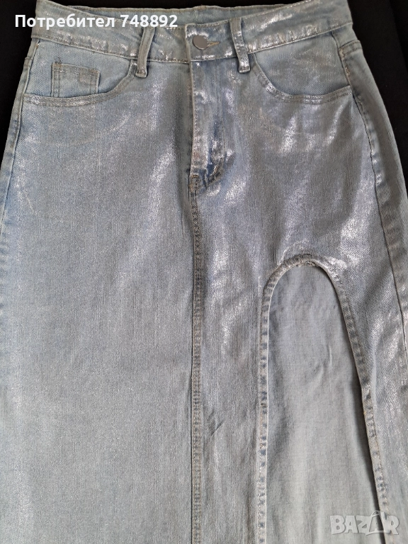 Пола дънкова с голяма цепка, снимка 1