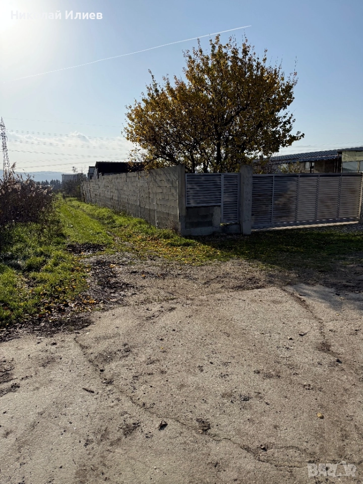 Промишлен парцел с.Тополи, снимка 1