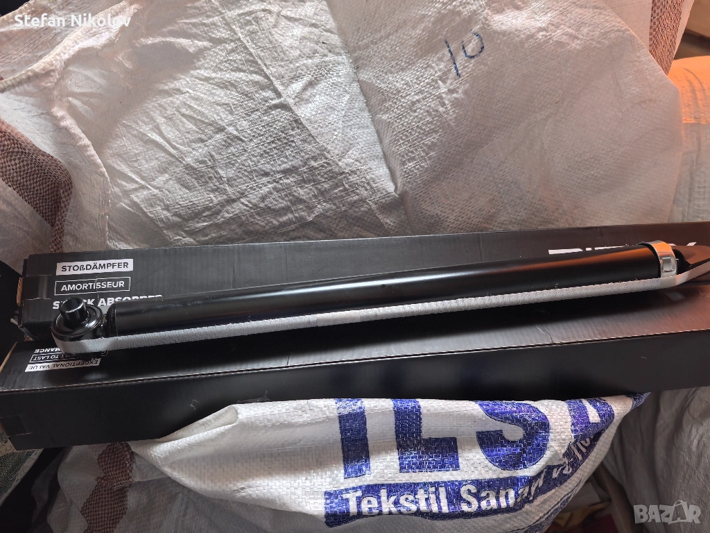 ЗАДНИ амортисьори за Мазда 5 , снимка 1