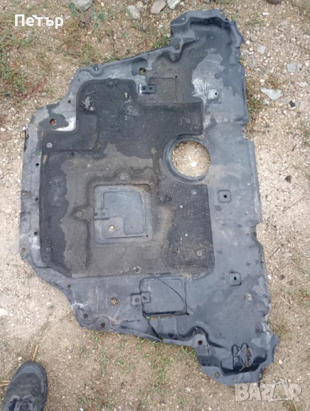 Кора под двигателя тойота рав4 2006-2011г 151410-42010, снимка 1