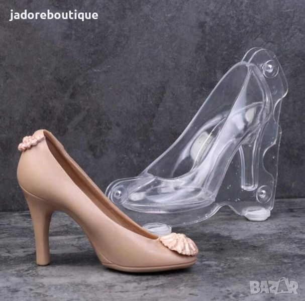 Поликарбонатна форма Дамска обувка с ток, снимка 1