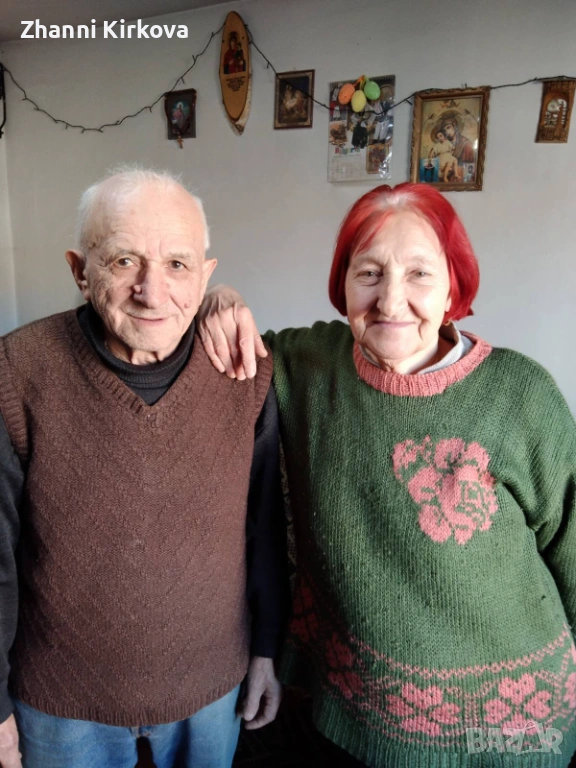 Търся медицинска сестра в пенсия, парамедик  или болногледач , снимка 1