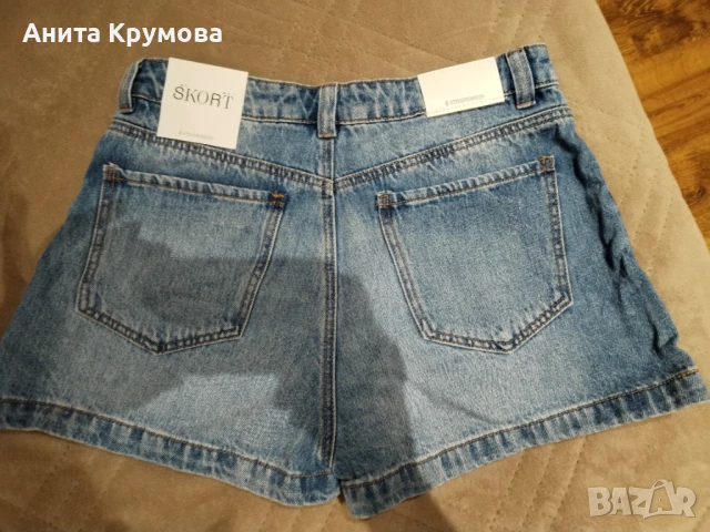 Stradivarius - къс пола-панталон, снимка 4 - Къси панталони и бермуди - 50572278