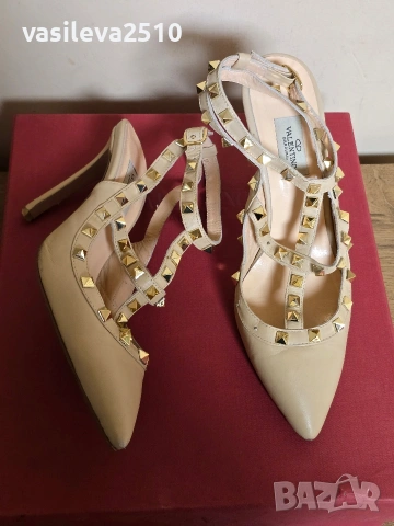 Valentino Garavani дамски обувки от естествена кожа , снимка 6 - Дамски обувки на ток - 53892991