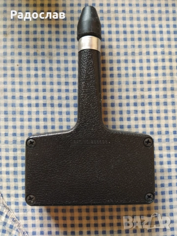 стар автомобилен манометър HAWK  USA, снимка 4 - Аксесоари и консумативи - 53931928