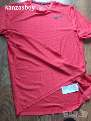 Nike M NK ZNL CL TOP - страхотна мъжка тениска Л, снимка 7 - Тениски - 44940557