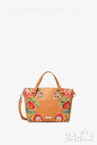 Desigual бродирана кожена дамска чанта , снимка 4 - Чанти - 53293603