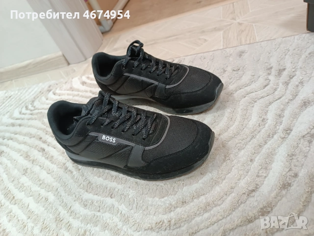 Чисто нови мъжки маратонки BOSS, снимка 2 - Ежедневни обувки - 53750681