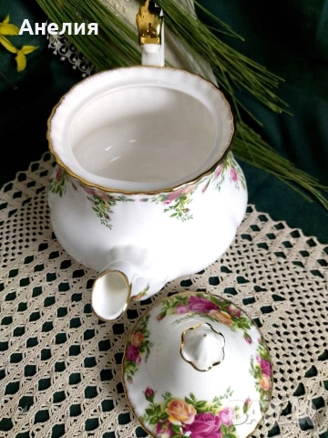 Royal Albert old country rose 🌹, снимка 16 - Чинии - 54189625