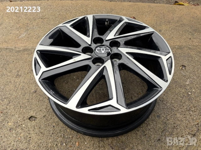 1 брой алуминиева джанта за Toyota Yaris-Hybrid 16, снимка 2 - Гуми и джанти - 52690832