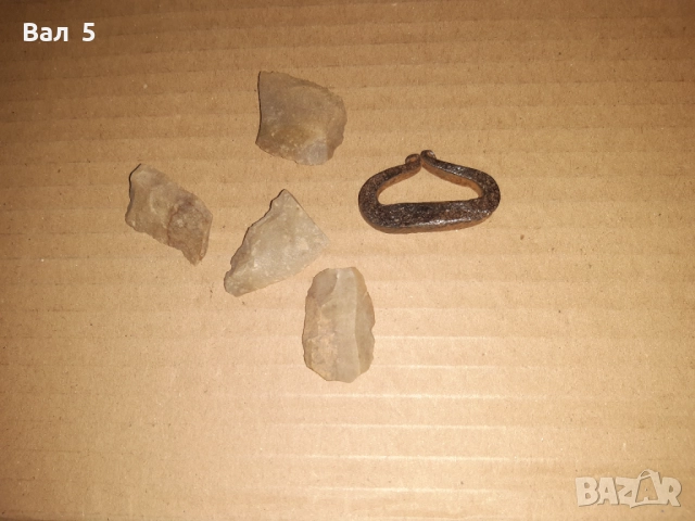 Стар автентичен чакмак с кремъци , огниво