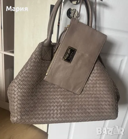 Голяма дизайнерска чанта Bottega Veneta от естествена кожа нова