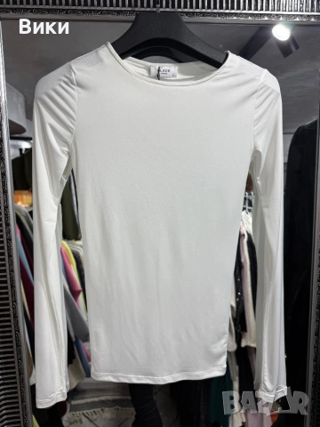 Нова блуза налична в S u M размер , снимка 5 - Блузи с дълъг ръкав и пуловери - 53122163