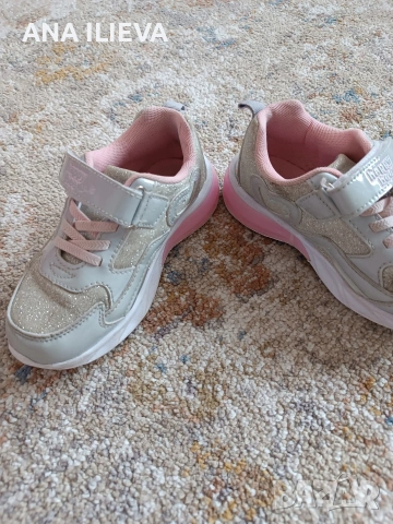 Нови светещи детски маратонки Next, други маратонки, р-р 27-29, снимка 6 - Детски маратонки - 53924914