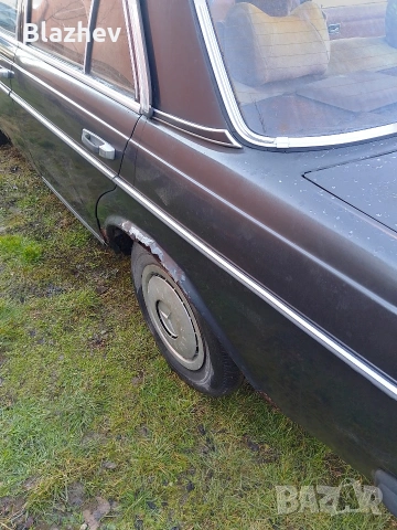 Mercedes W123 2300 Климатик цял за части, снимка 6 - Автомобили и джипове - 53743516