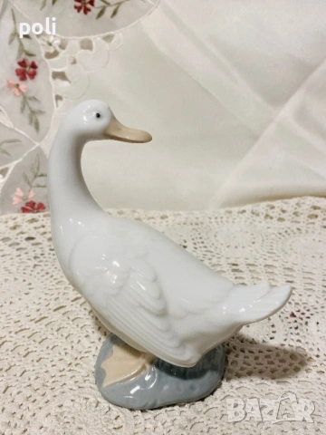 порцеланова статуетка , снимка 4 - Статуетки - 54263594