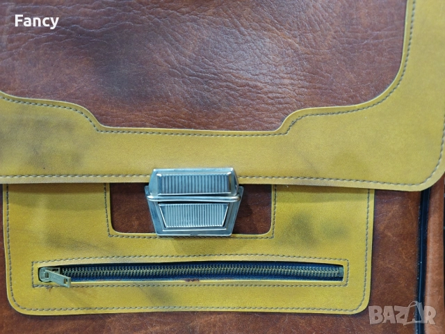 Студентска чанта /нова, снимка 4 - Антикварни и старинни предмети - 51827539