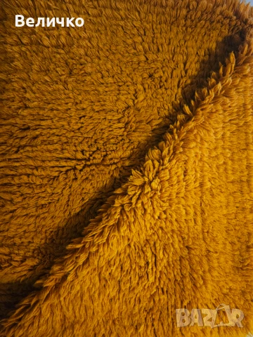 Вълнен китеник цвят "старо злато", снимка 2 - Покривки за легло - 51301937