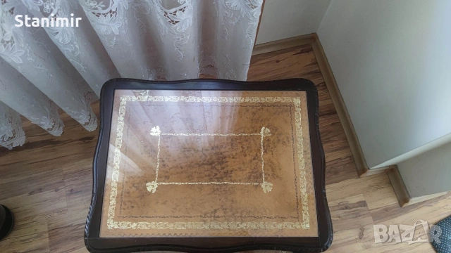 Масивни помощни масички с дърворезба и кожа, снимка 10 - Маси - 53971464