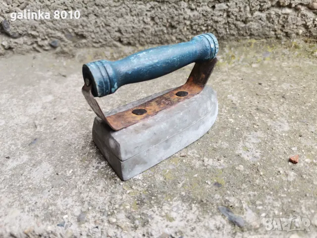 Стара мини ютийка, снимка 3 - Антикварни и старинни предмети - 50310822