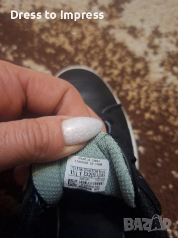 Детски маратонки Reebok 21 см, снимка 2 - Маратонки - 50755121