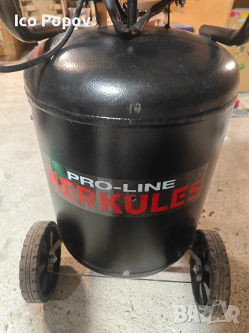 Компресор herkules Stanley. 