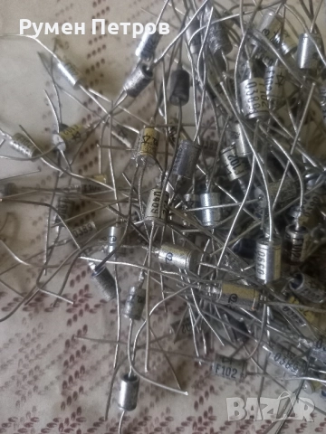 Кондензатори 0388, снимка 2 - Друга електроника - 52186215