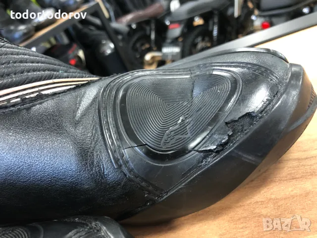 Мото Ботуши ALPINESTARS SMX PLUS номер 46,най-висок клас,оригинални, снимка 3 - Аксесоари и консумативи - 47312551