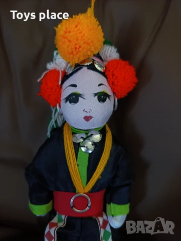 Винтидж тайландска кукла в традиционна носия , снимка 2 - Колекции - 50837086