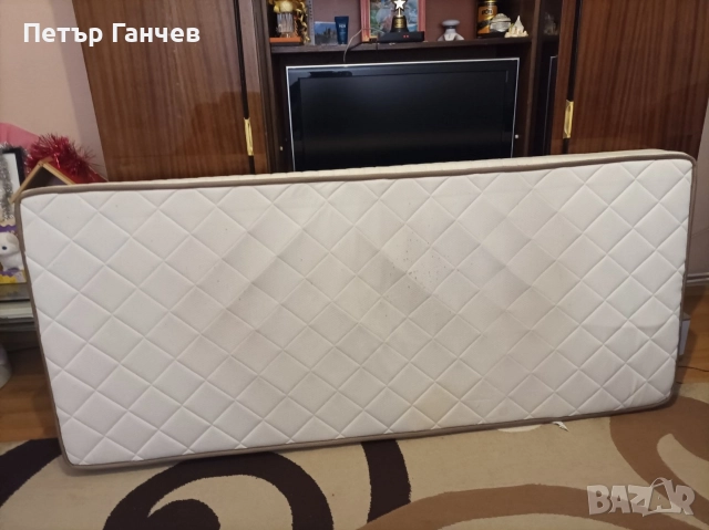 2бр. използвани еднолицеви матраци 82/190, снимка 2 - Матраци - 52945406