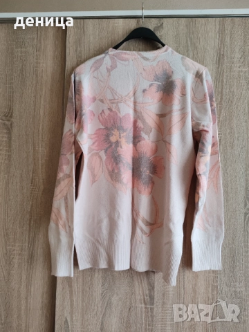 Блуза нова, снимка 2 - Блузи с дълъг ръкав и пуловери - 51943305