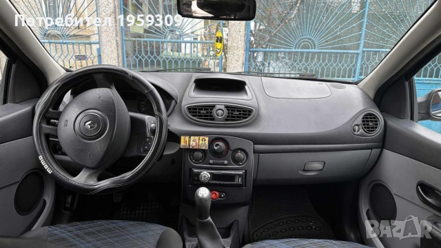 Renault Clio , снимка 6 - Автомобили и джипове - 53236873